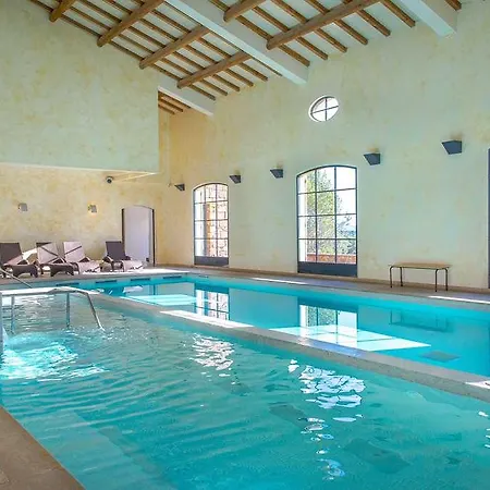 Le Domaine De Saint Endreol Golf & منتجع 4*