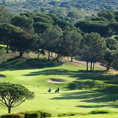 Le Domaine De Saint Endreol Golf & منتجع La Motte
