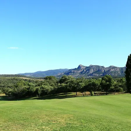 Le Domaine De Saint Endreol Golf & منتجع 4*