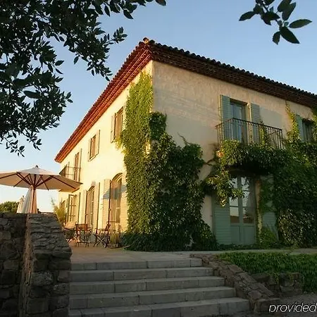منتجع Le Domaine De Saint Endreol Golf & La Motte