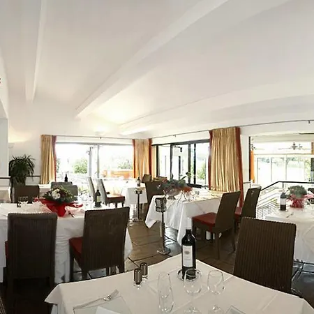 منتجع Le Domaine De Saint Endreol Golf &